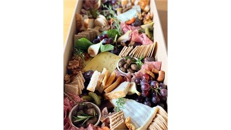 Black Barn Picnics
